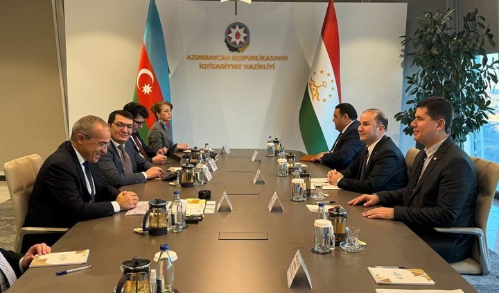 Азербайджан и Таджикистан договорились реализовать проекты новых ГЭС