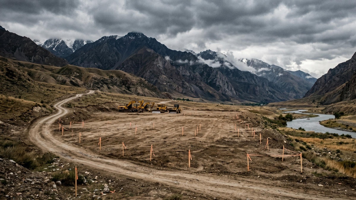 Инвестор получил участок под базу для возведения Казарманского каскада ГЭС
